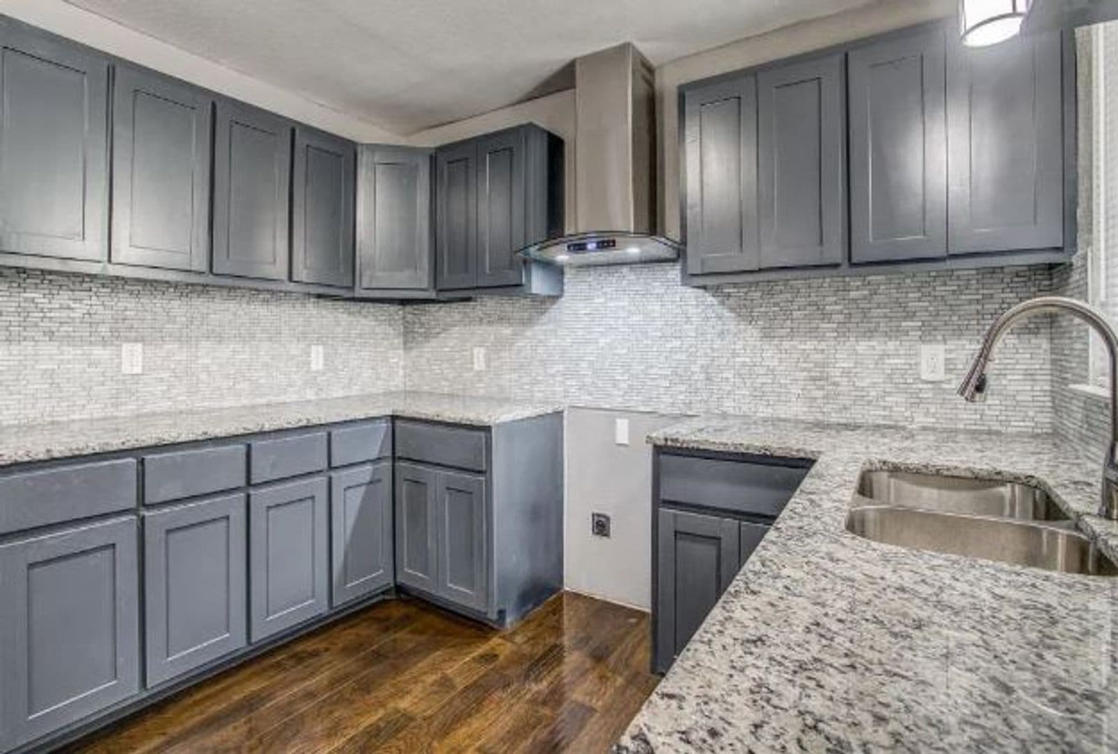 Dallas House: 7027 Coleshire Dr.