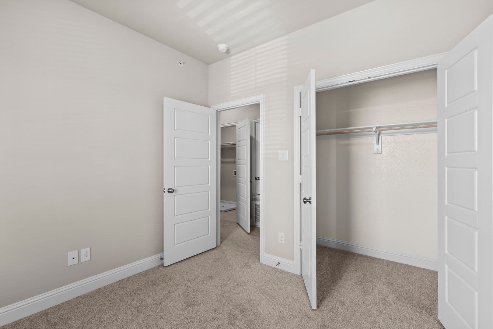 Waxahachie House: 2065 Layla Dr.