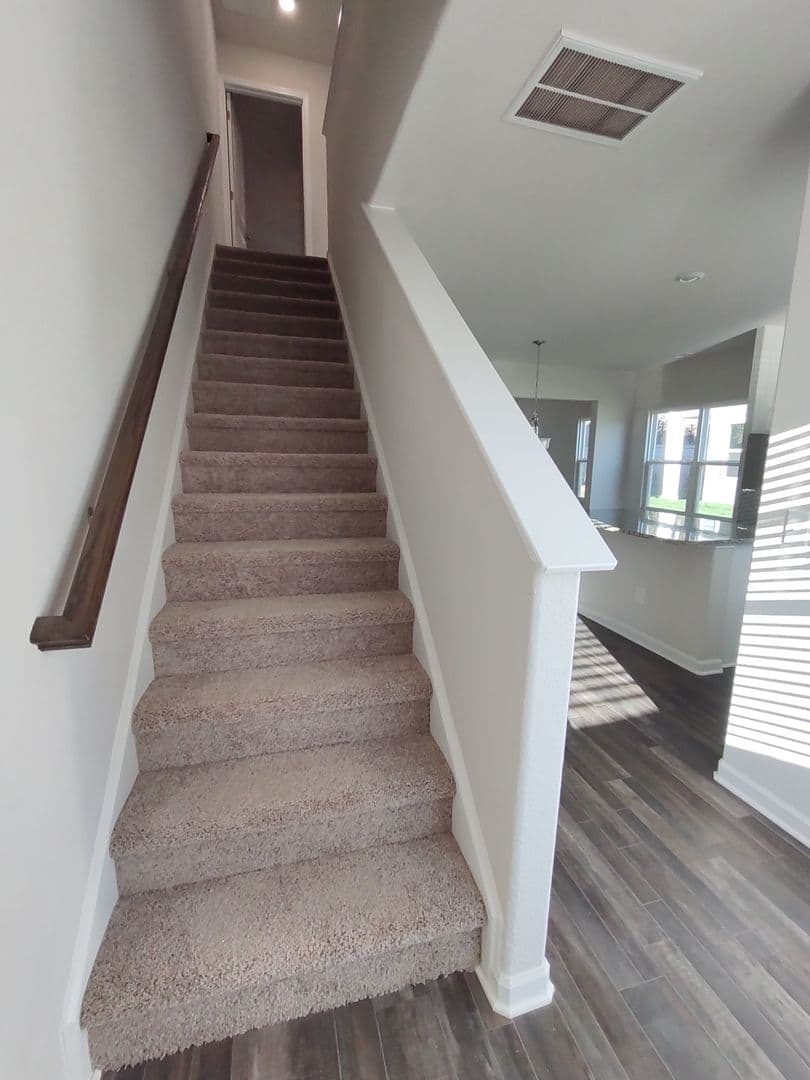 Sanford House: 112 Chandler Court