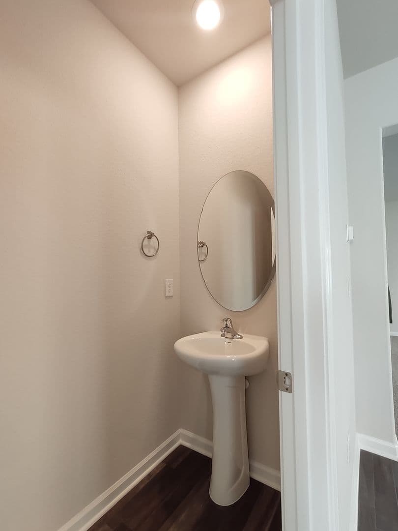 Sanford House: 112 Chandler Court