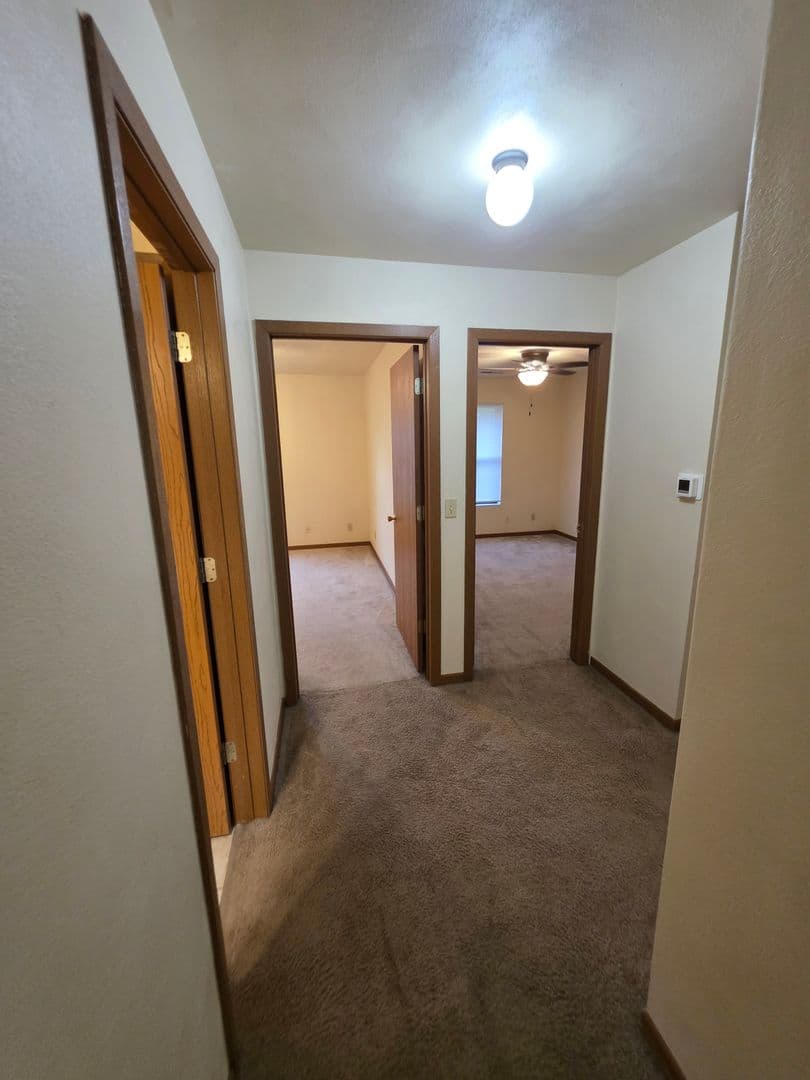 Rockford Apartment: 6297 Garrett Lane