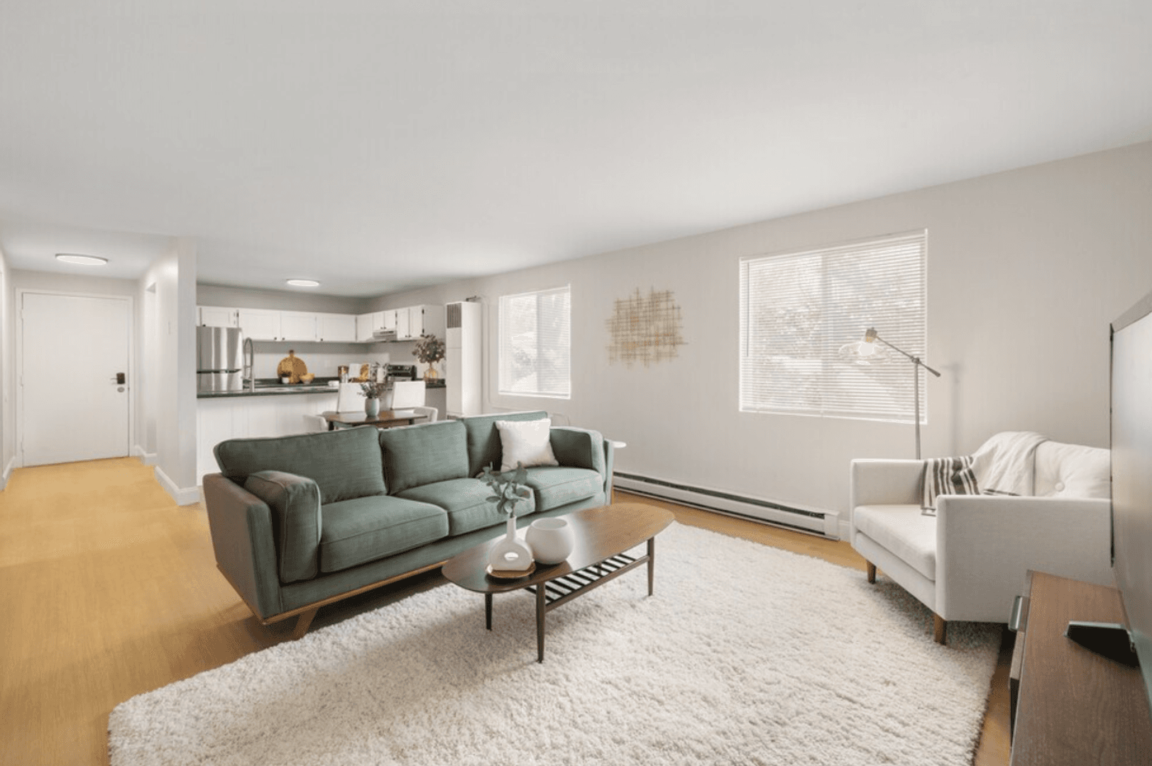 North Syracuse Apartment: 436-438 S Main St