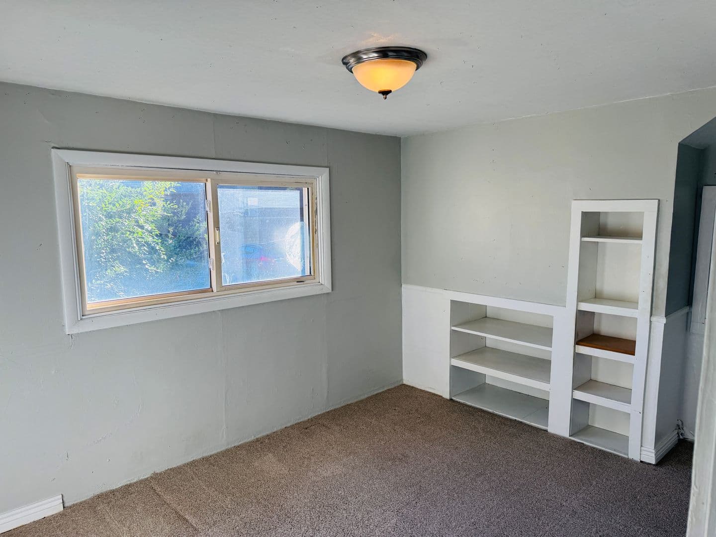 Billings Apartment: 1006 Howard Ave.
