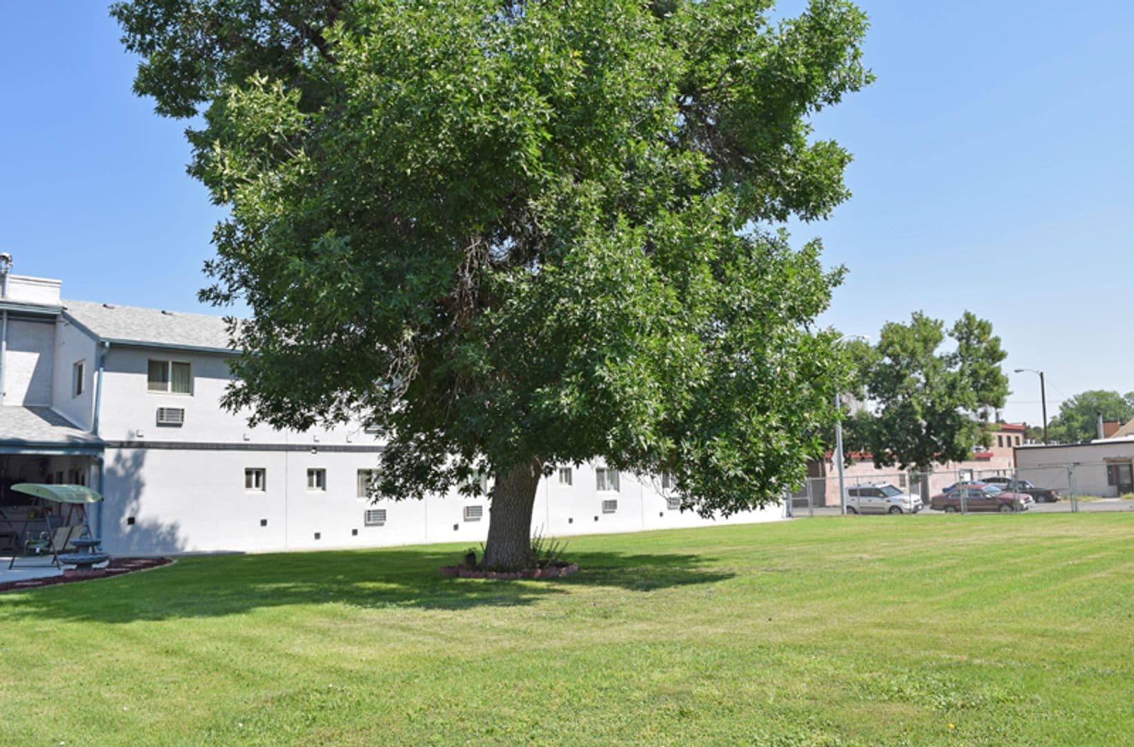 Billings Apartment: 3404 2nd Ave. N. #26