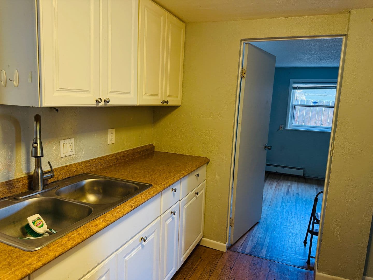 Billings Apartment: 1006 Howard Ave.