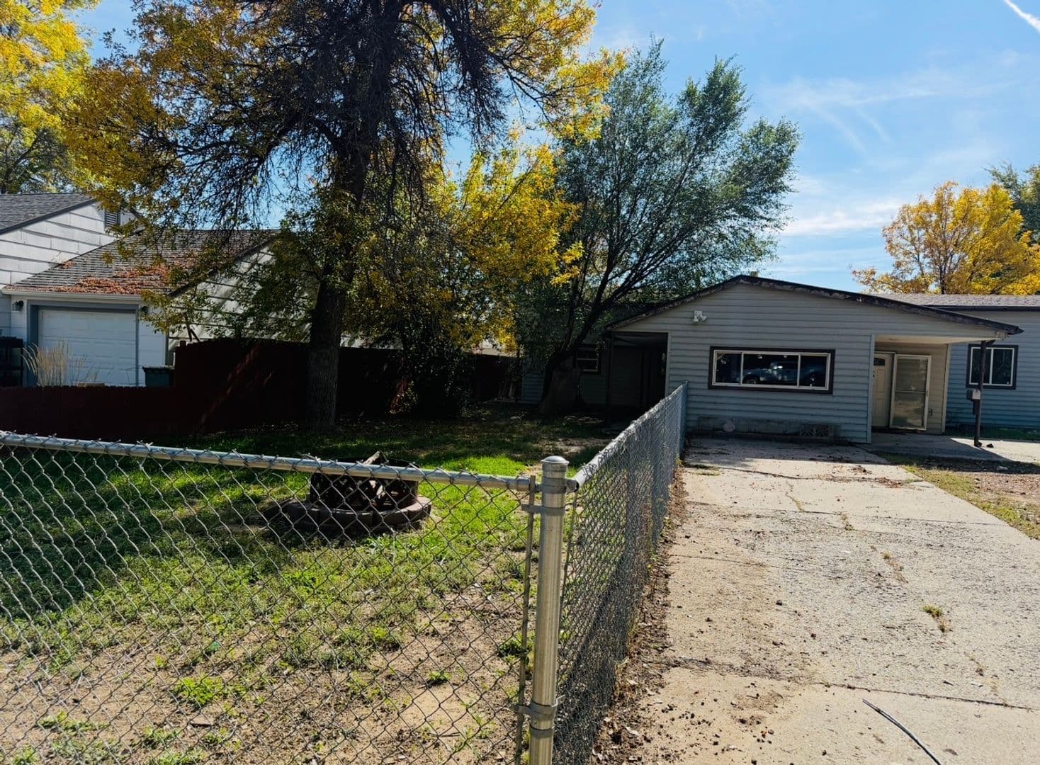 Billings Apartment: 1006 Howard Ave.