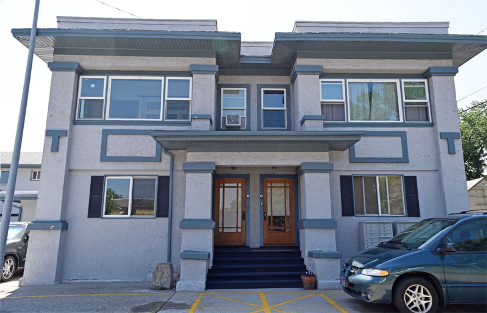 Billings Apartment: 3404 2nd Ave. N. #26