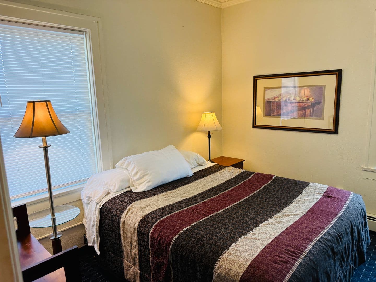 Billings Apartment: 3404 2nd Ave. N. #6