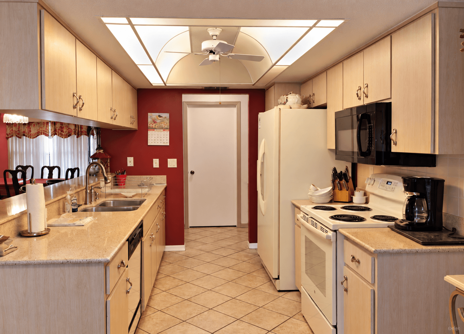 Spring hill House: 3026 Lackland Ave