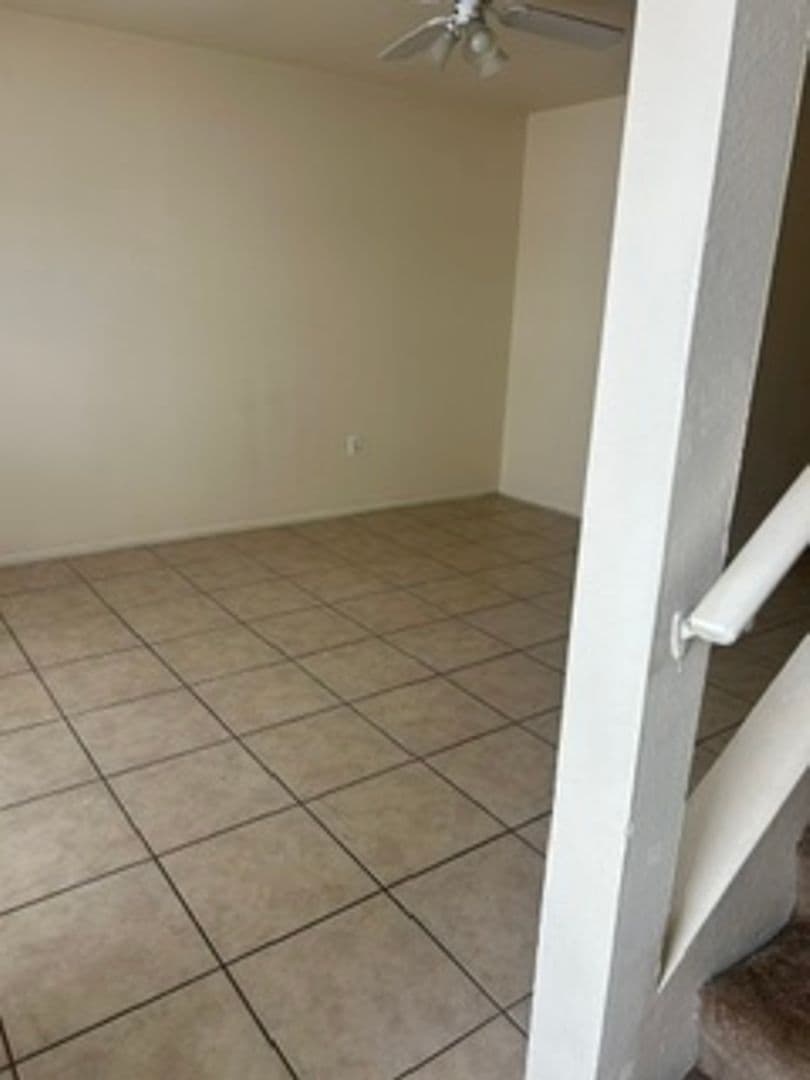 Spring Hill Townhome: 10567 Chalmer St
