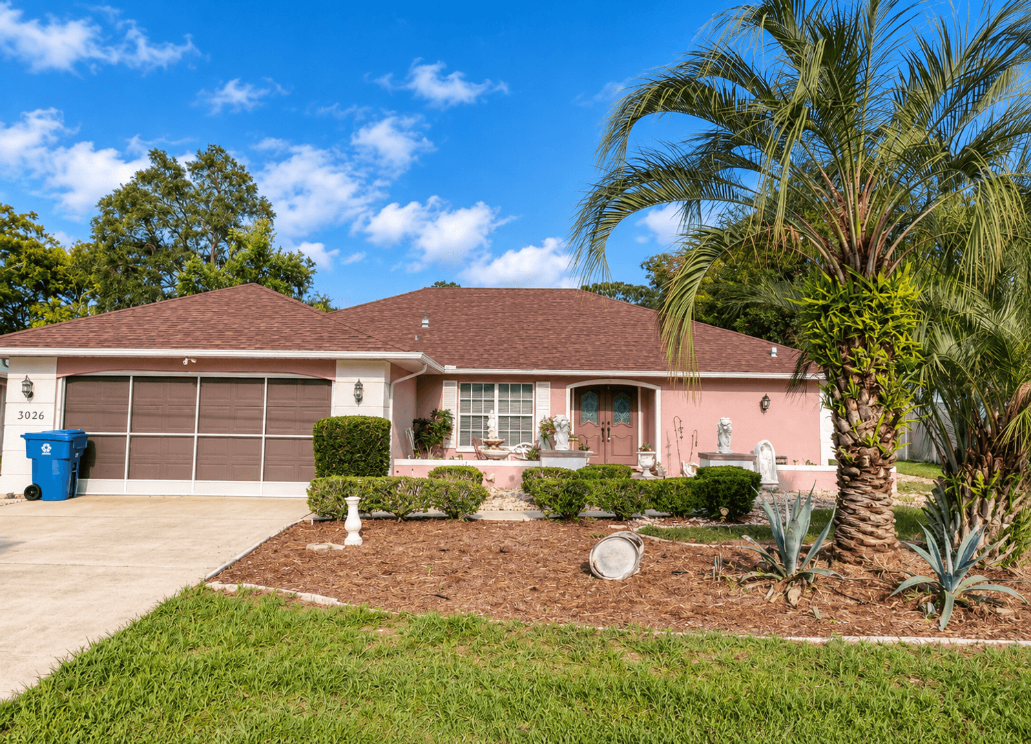 Spring hill House: 3026 Lackland Ave