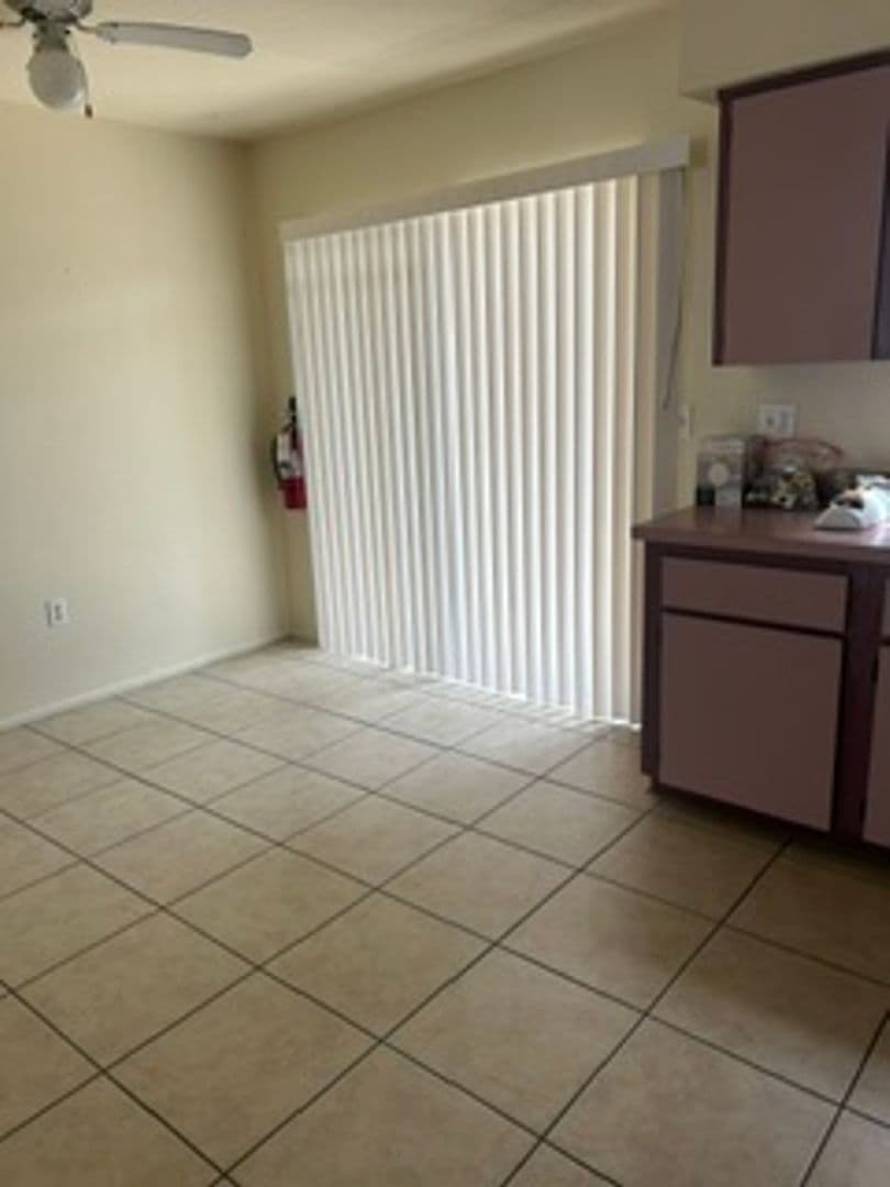 Spring Hill Townhome: 10567 Chalmer St