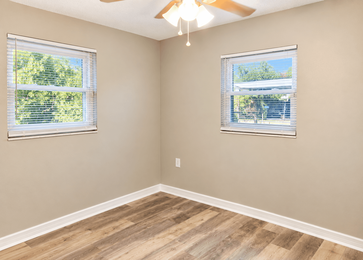New Port Richey House: 3842 Jupiter Dr