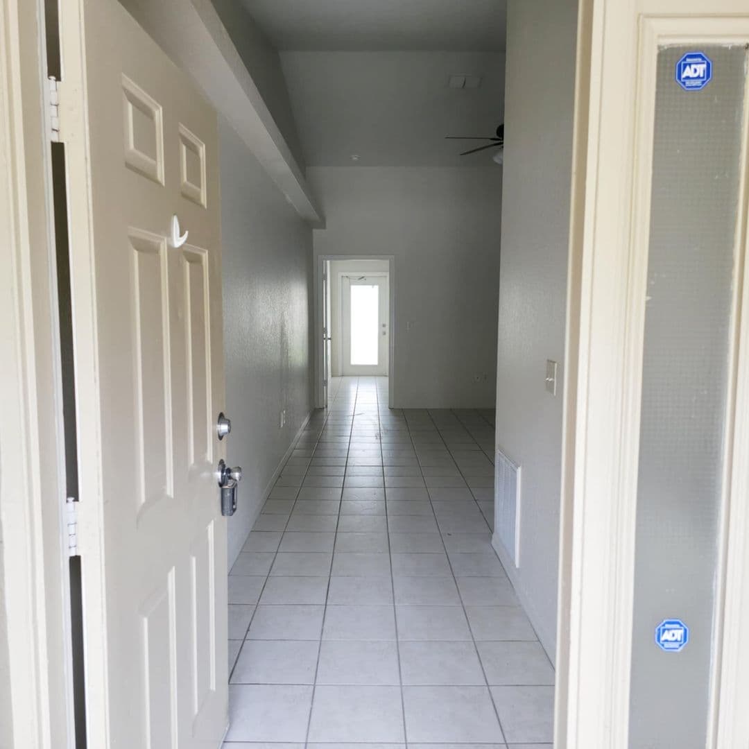 Spring Hill House: 2582 Landover Blvd.