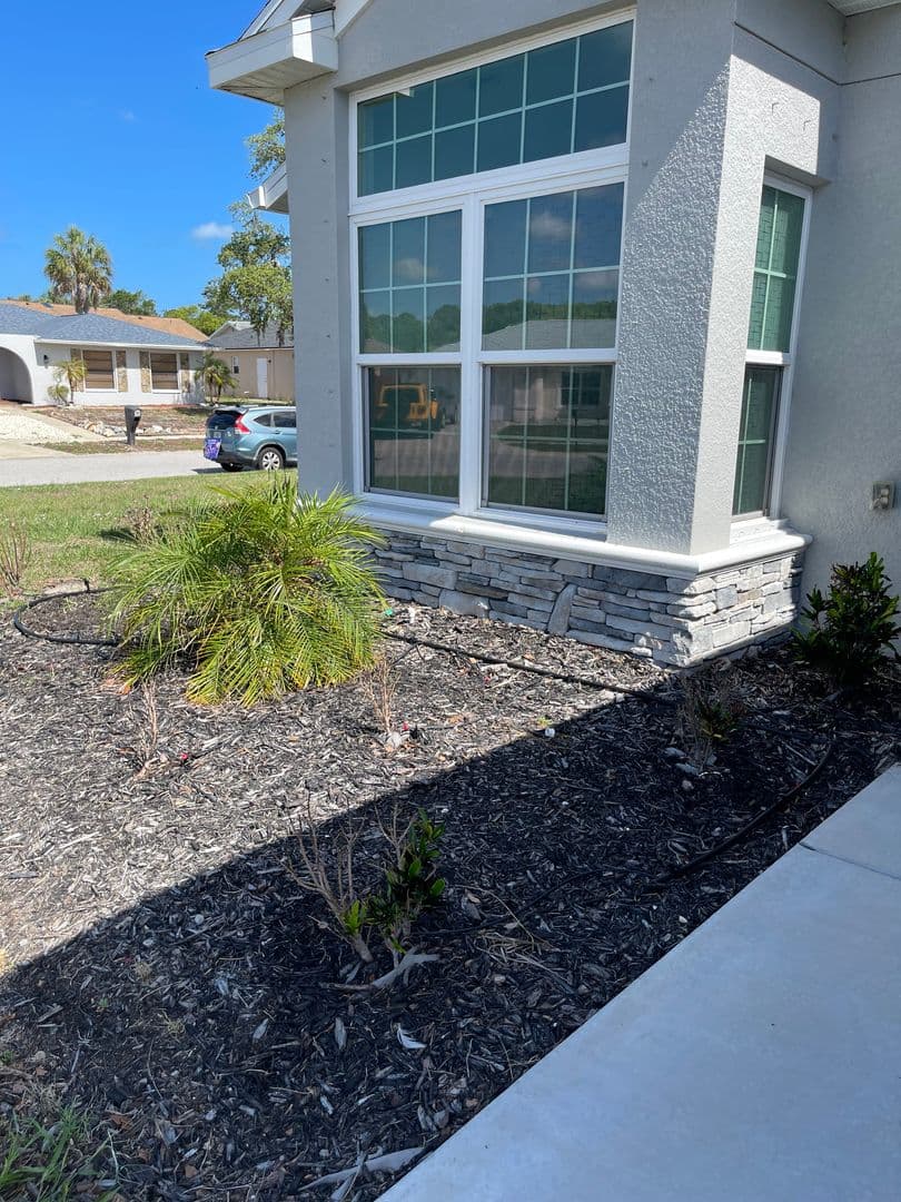 Hudson House: 10114 Briar Circle