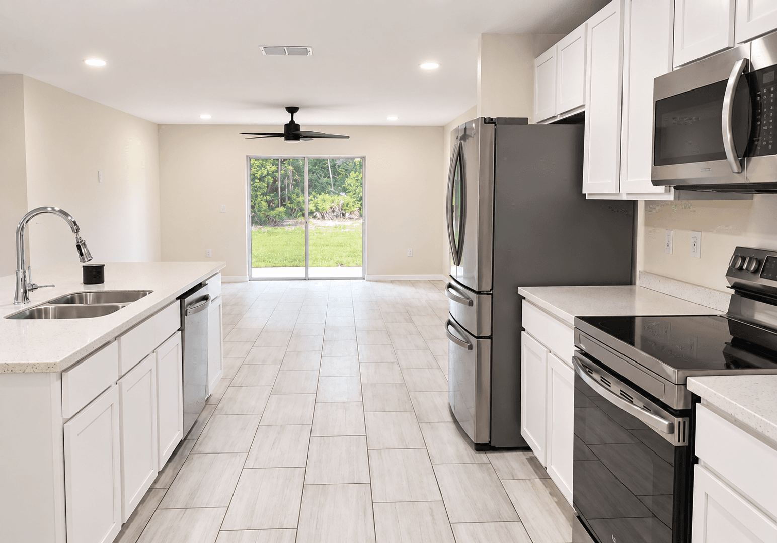 Weeki Wachee House: 15265 Mottled Owl Road