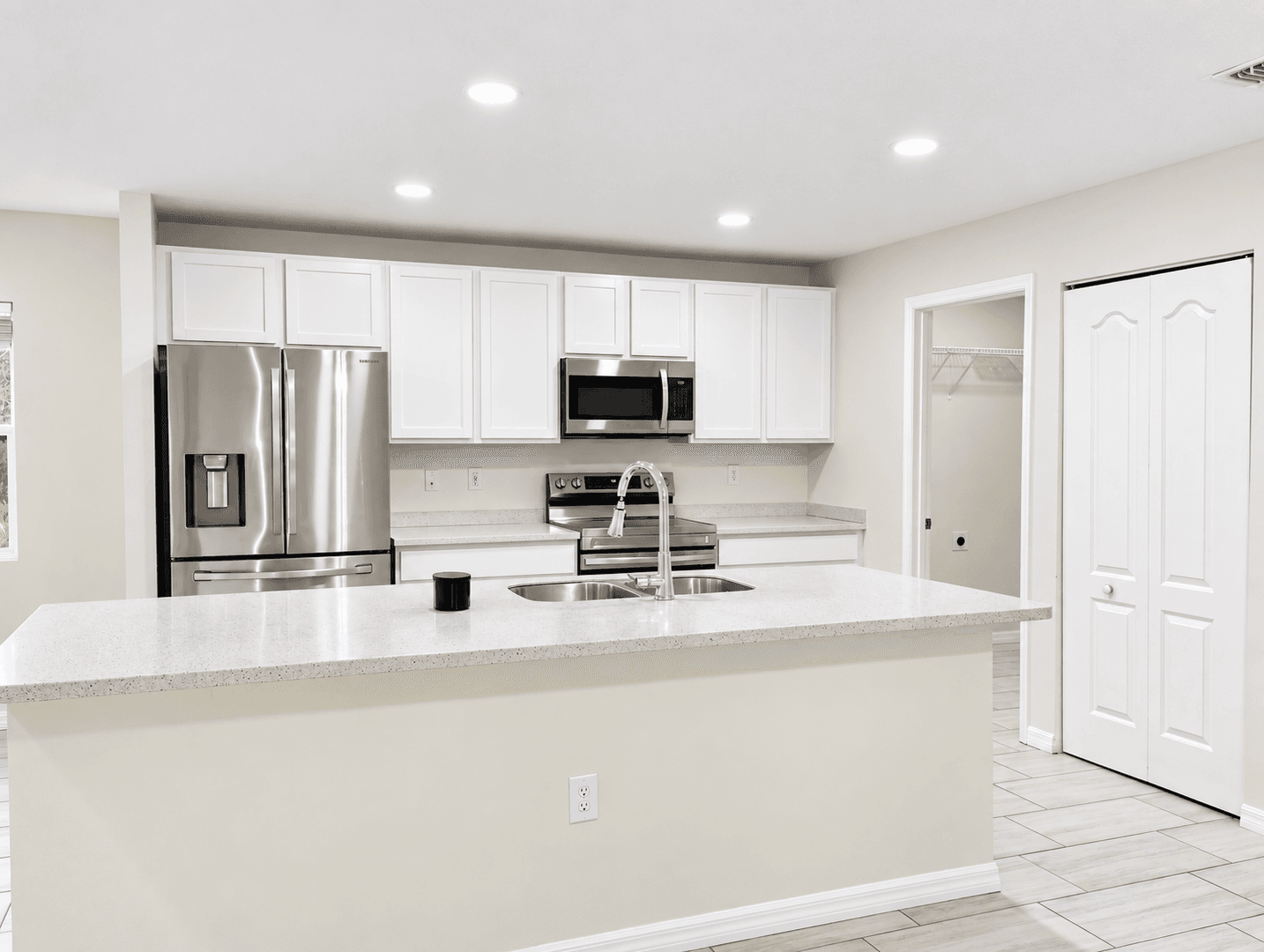 Weeki Wachee House: 15265 Mottled Owl Road
