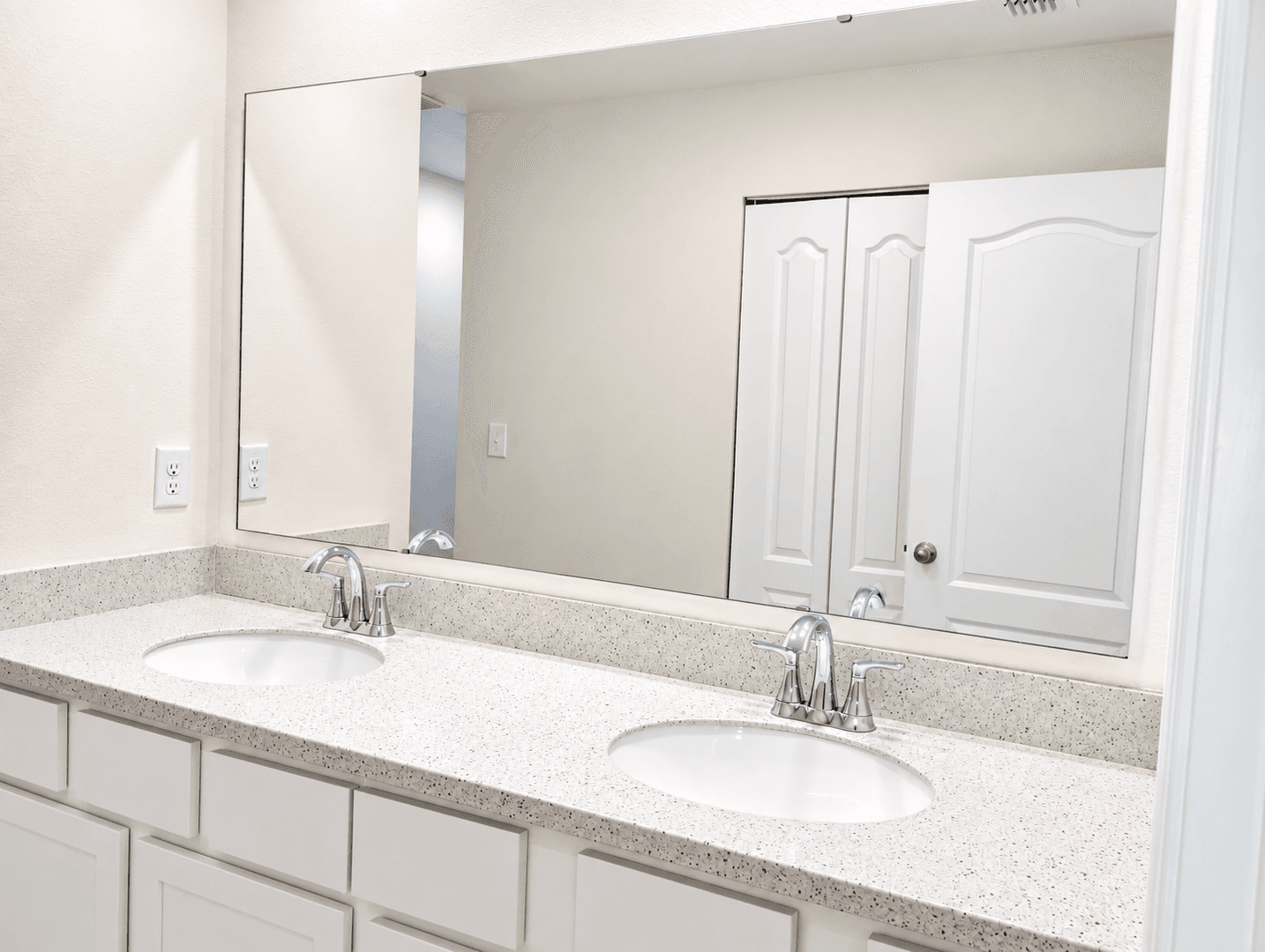 Weeki Wachee House: 15265 Mottled Owl Road