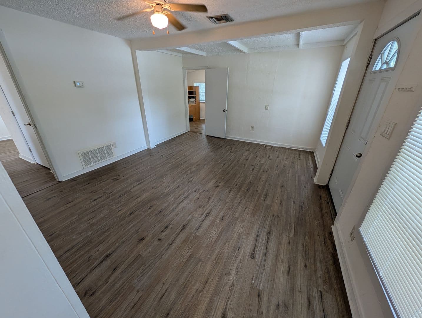 Saint Petersburg House: 230 Mystic Lake Dr North