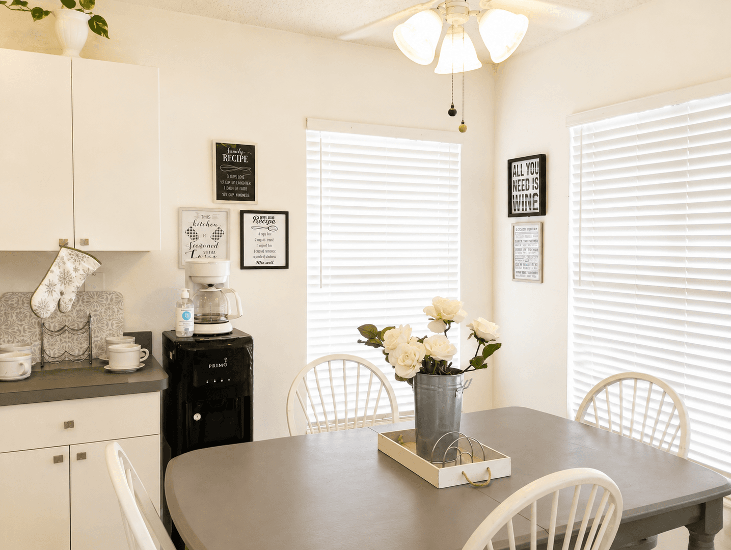 Hudson House: 14144 Whitecap Ave