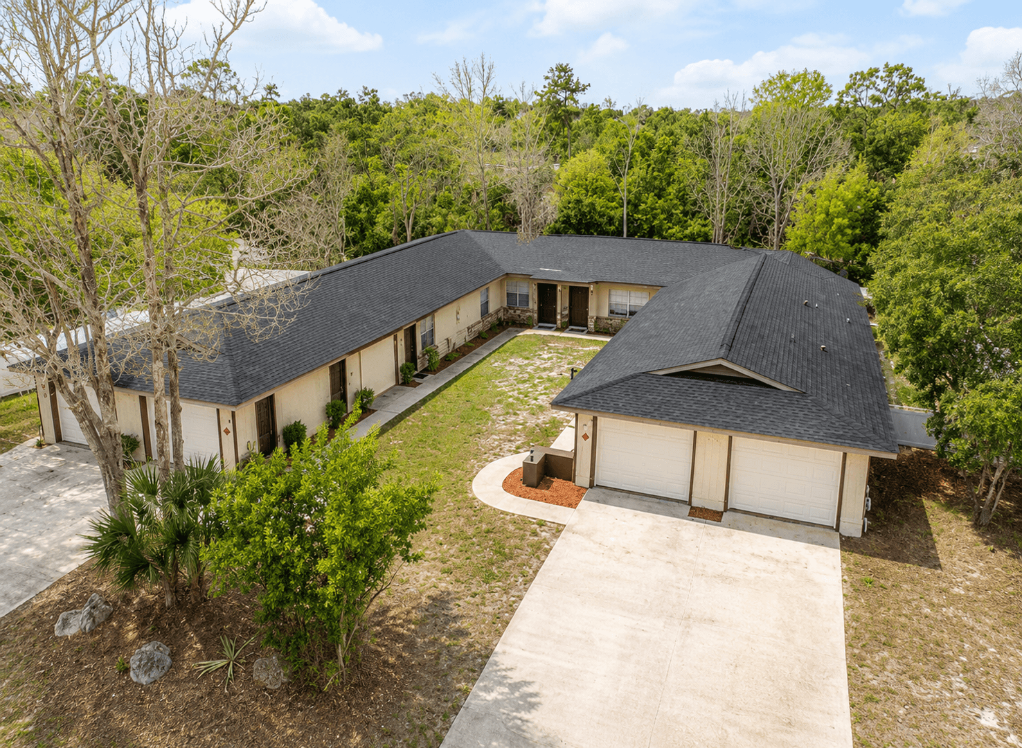 Spring Hill House: 1273 Sylvia Avenue