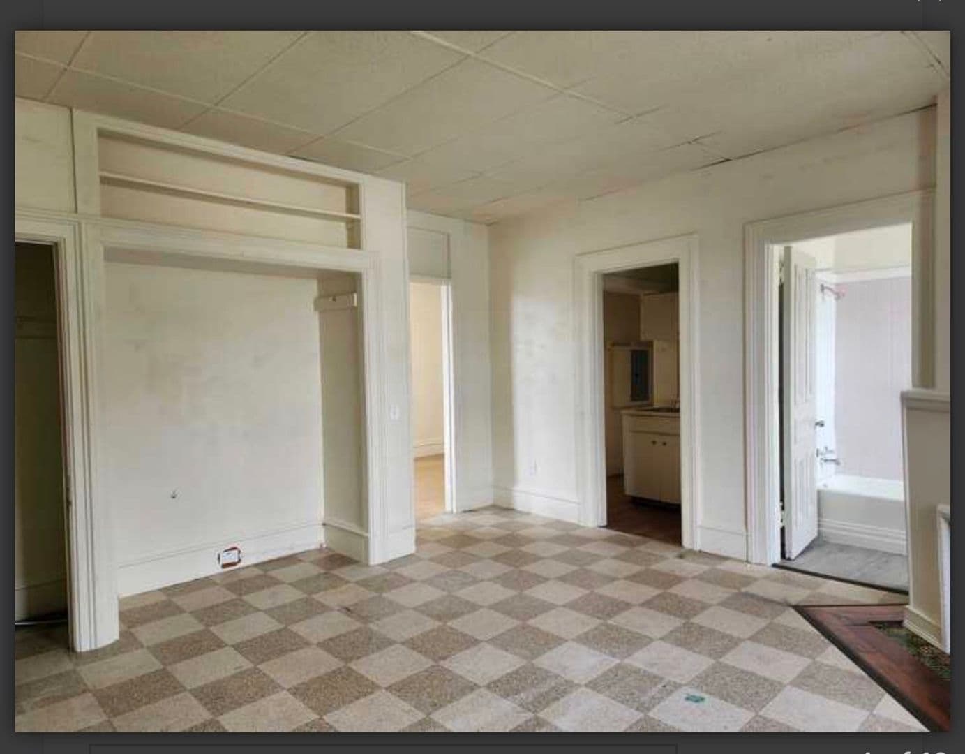 Bennington Apartment: 324 Pleasant Street