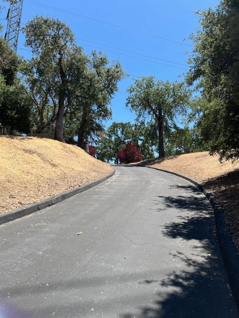 Atascadero House: 645 Garcia Rd.
