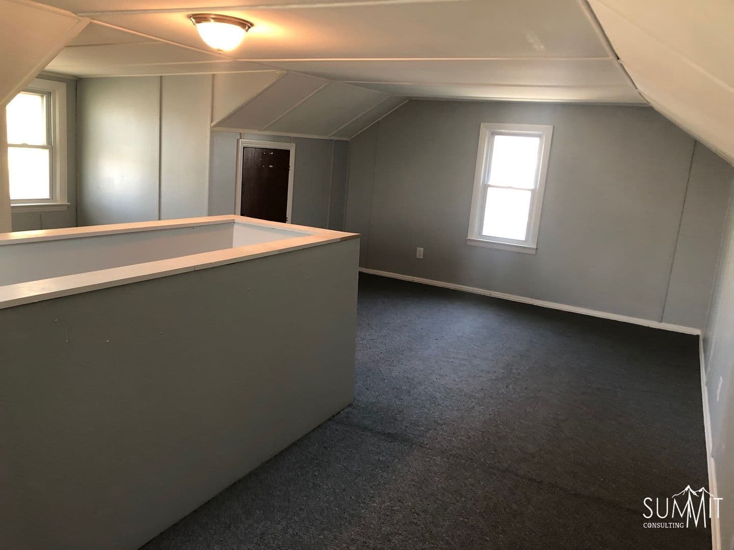 Centerline House: 6712 Braun *