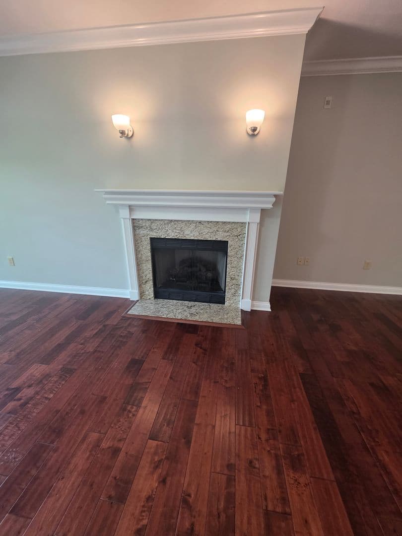 Indianapolis Apartment: 8555 One W Dr.
