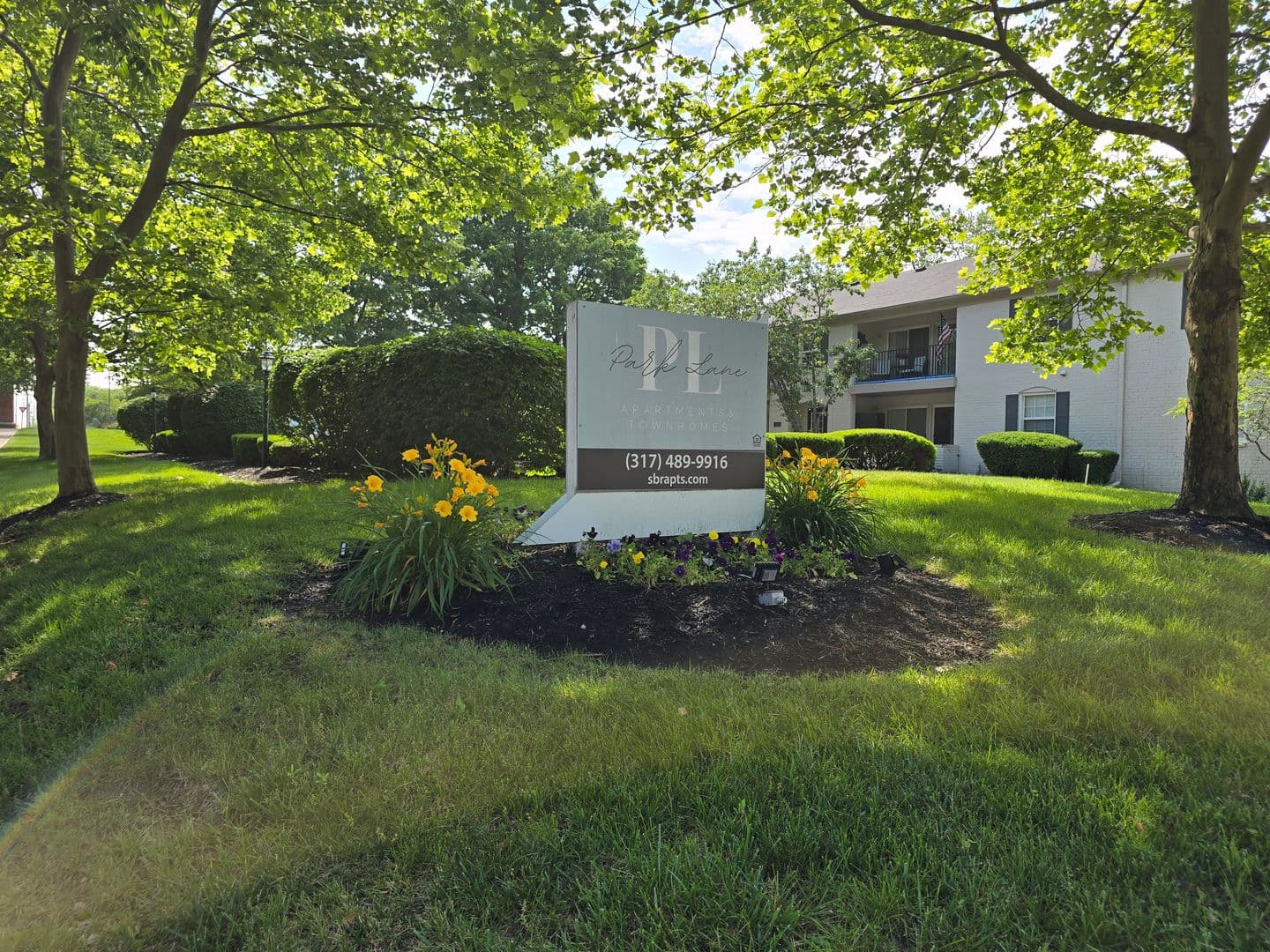 Carmel Apartment: 110 Bryn Mawr Ln