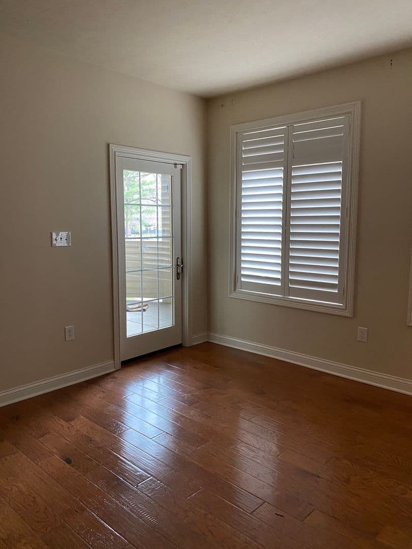 Indianapolis Apartment: 8555 One W Dr.
