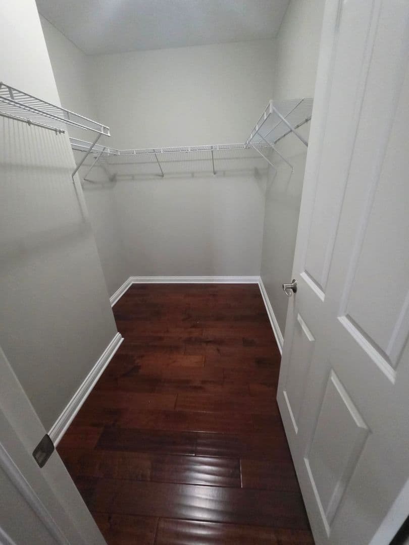 Indianapolis Apartment: 8555 One W Dr.