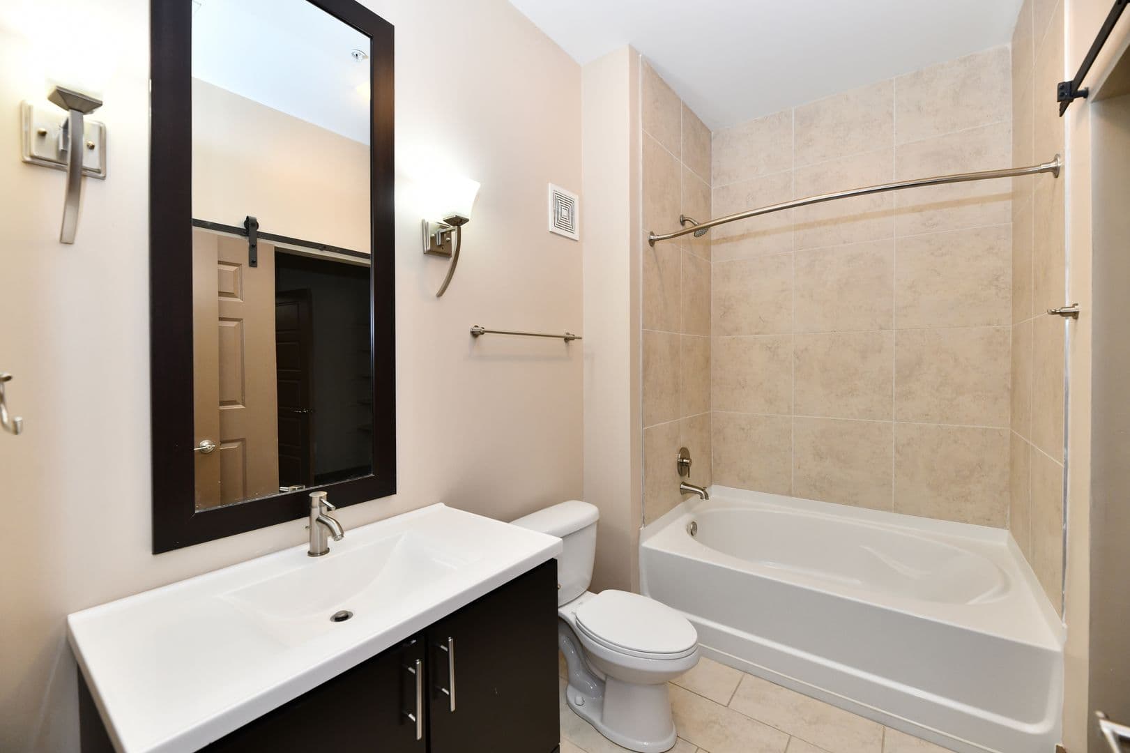Carmel Apartment: 881 3rd Ave. SW