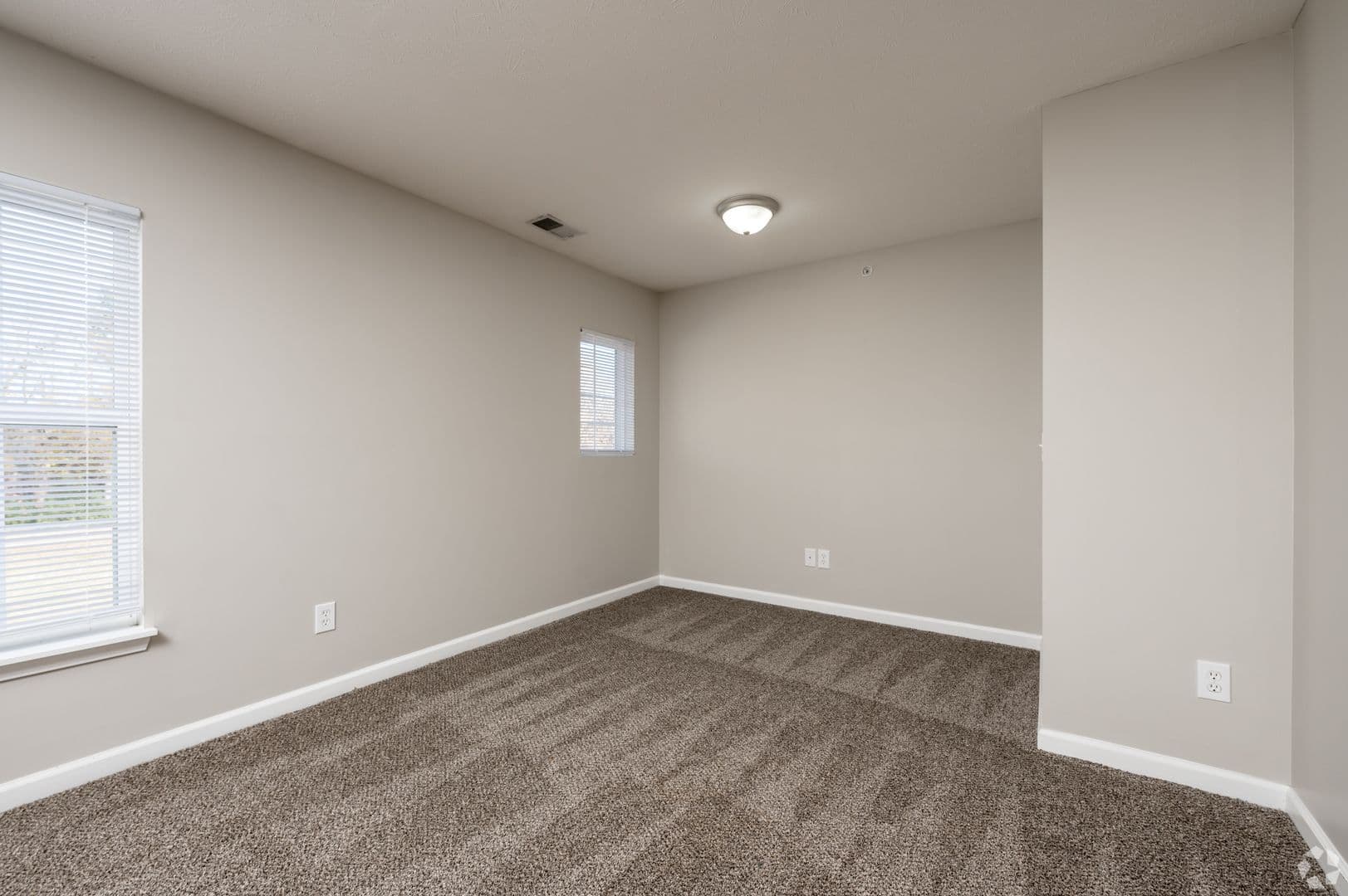 Indianapolis Apartment: 2602 Mansion Dr.