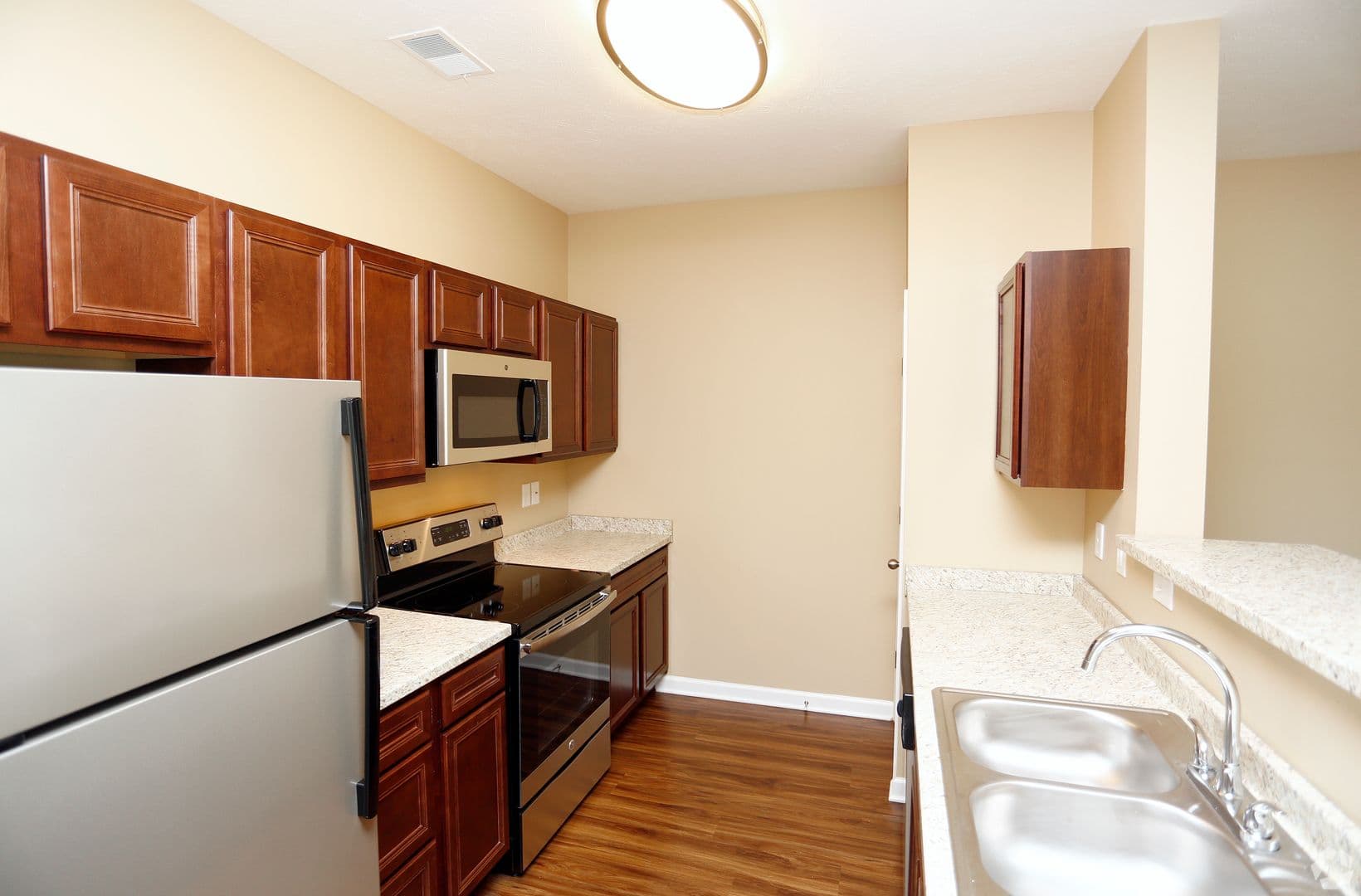 Indianapolis Apartment: 2602 Mansion Dr.