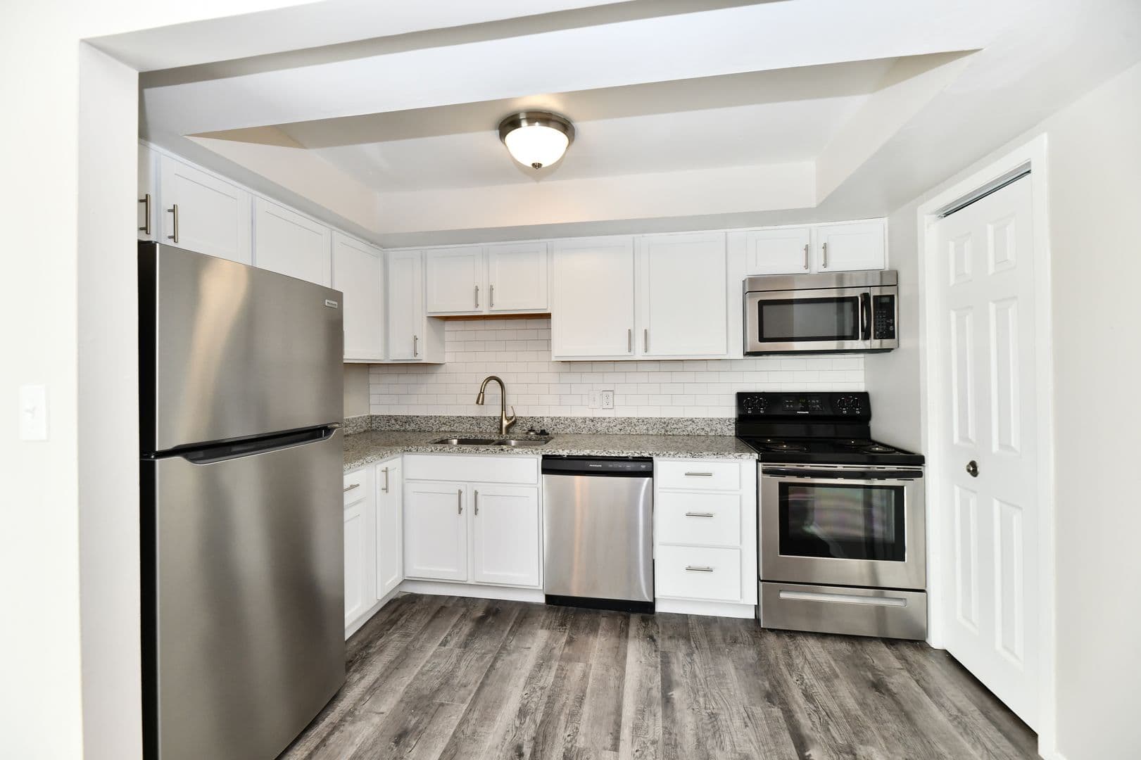 Carmel Apartment: 110 Bryn Mawr Ln