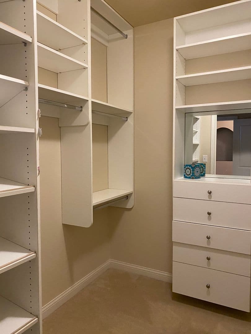 Indianapolis Apartment: 8555 One W Dr.