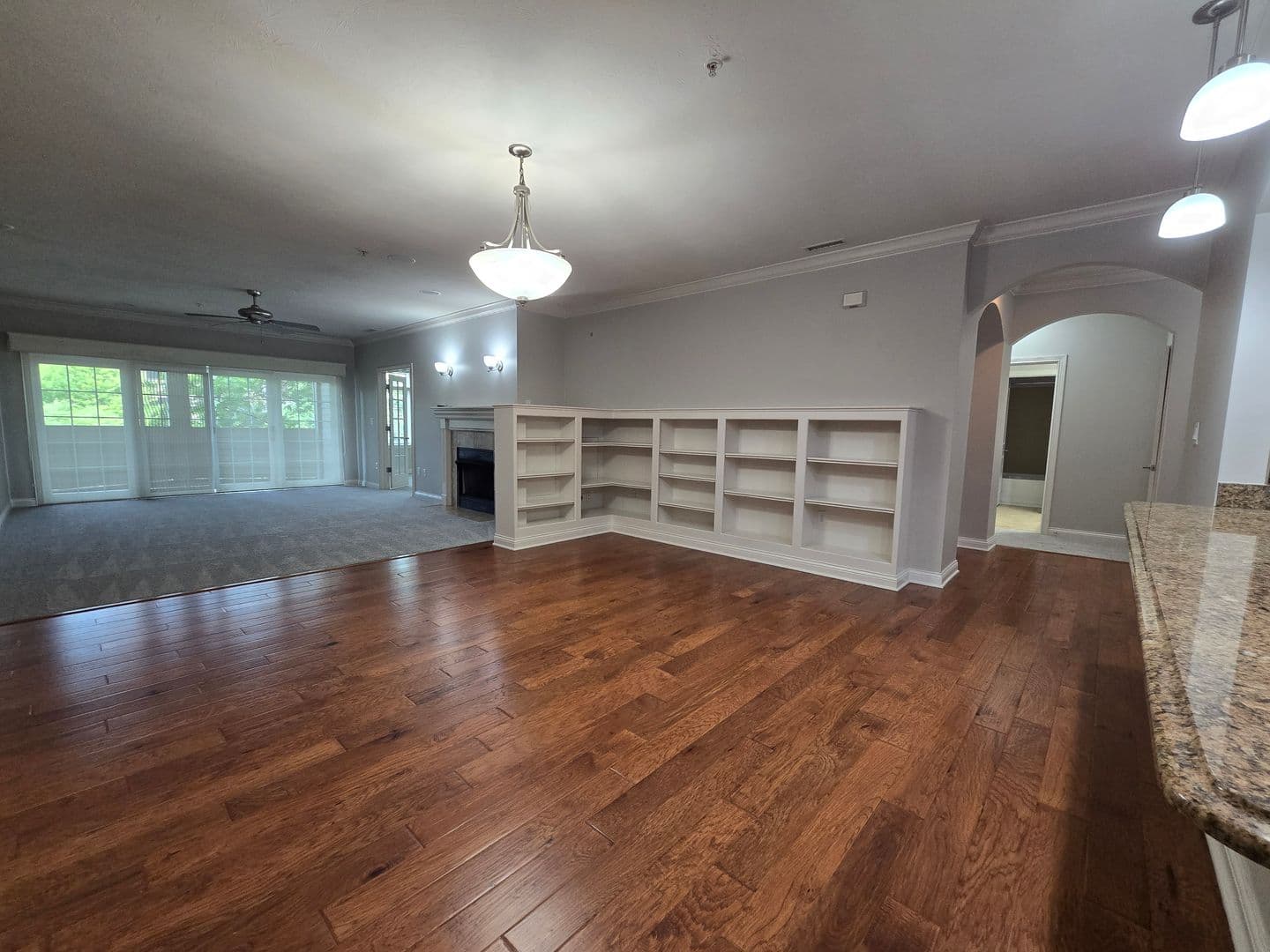 Indianapolis Apartment: 8555 One W Dr.