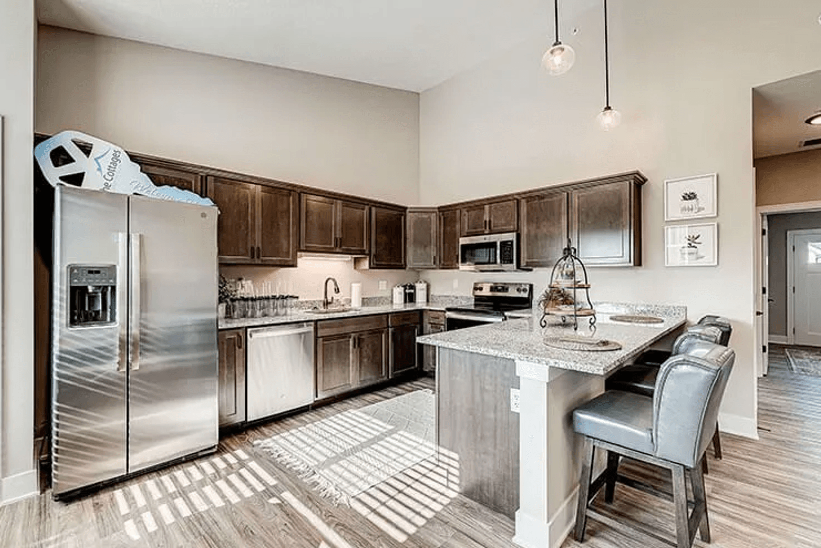 Westfield Apartment: 1901 Sanders Glen Cir