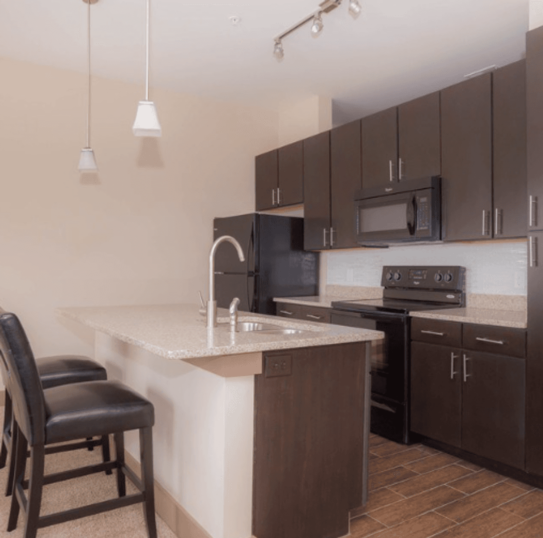 Carmel Apartment: 881 3rd Ave. SW