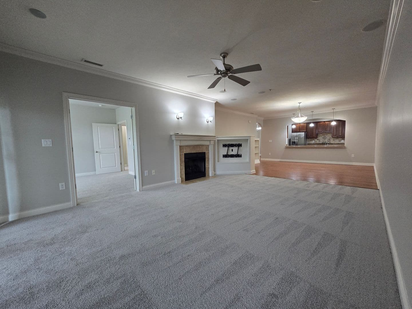 Indianapolis Apartment: 8555 One W Dr.