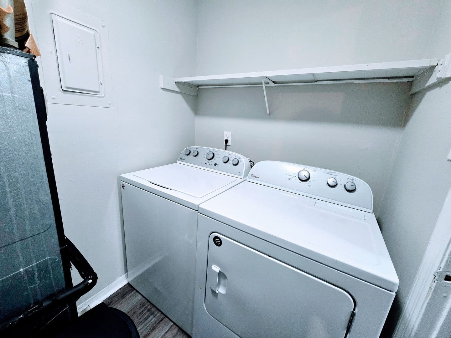 Carmel Apartment: 110 Bryn Mawr Ln