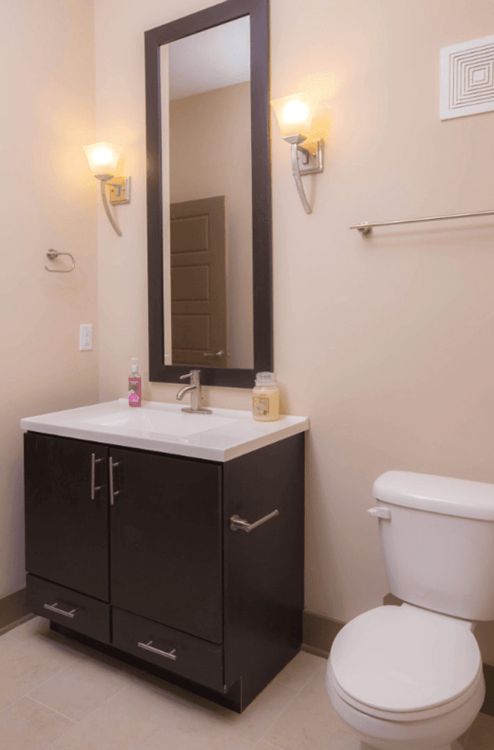 Carmel Apartment: 881 3rd Ave. SW