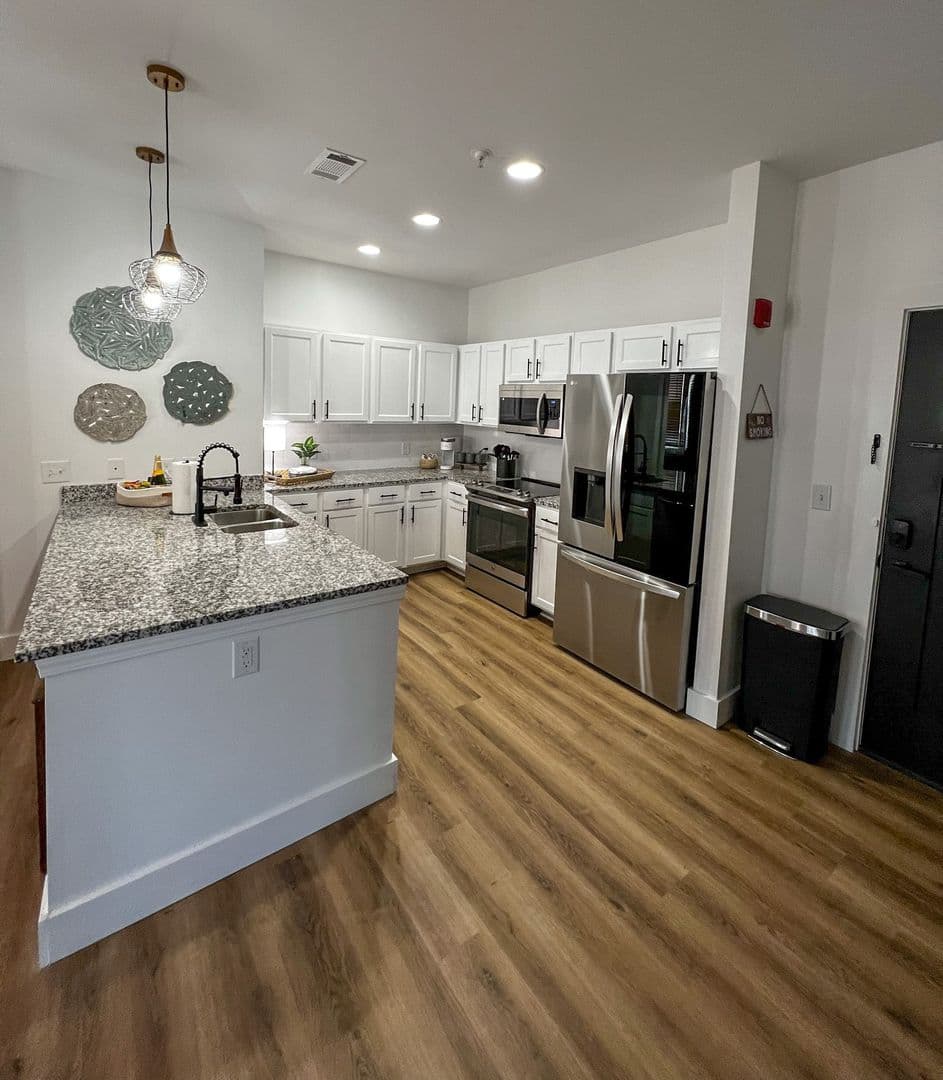 Oxford House: 206 Towncenter Drive Unit 22