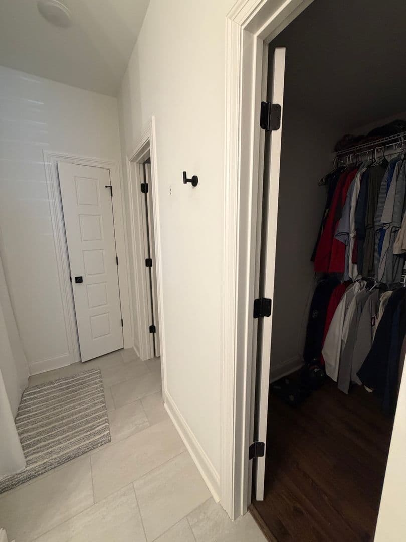 Oxford House: 577 Meadow Crest Circle