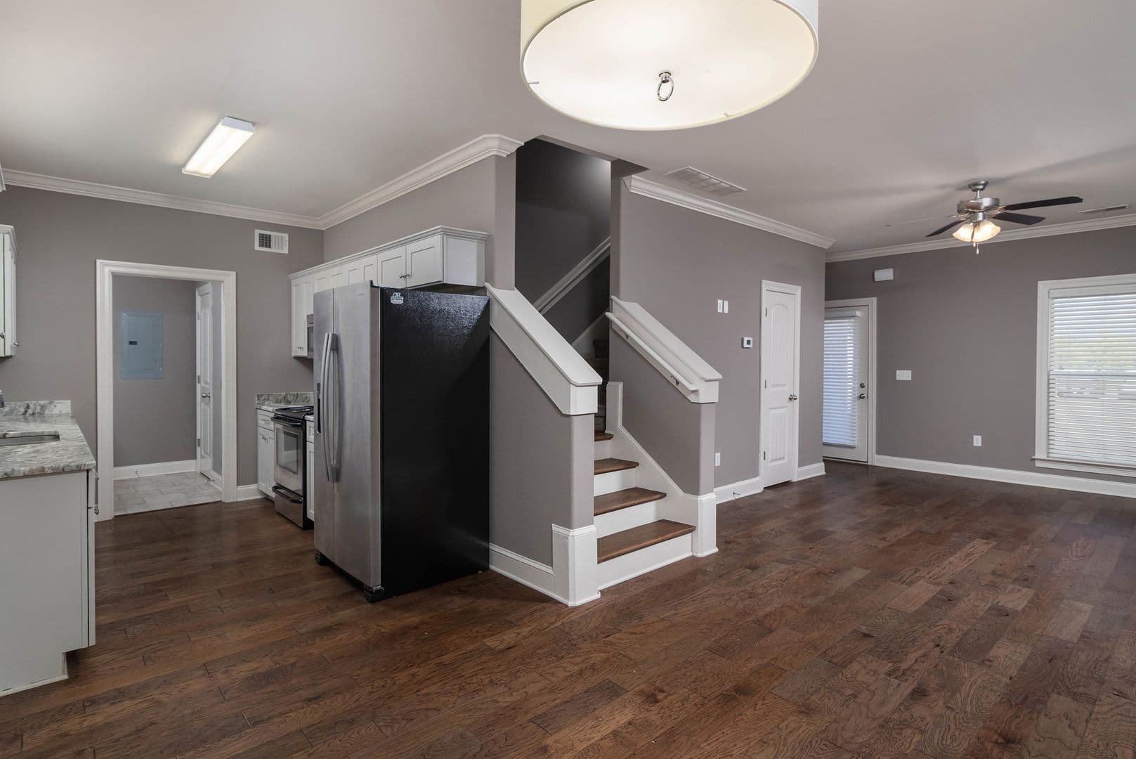 Oxford House: 530 Fifer Circle