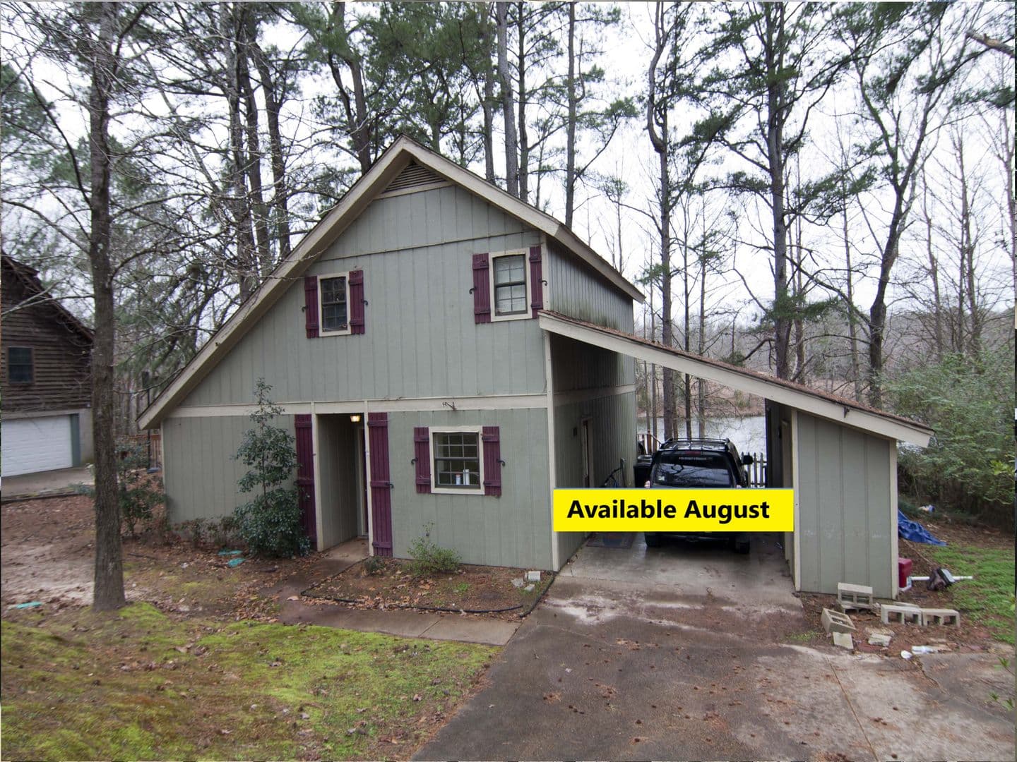 Oxford House: 3338 Whippoorwill