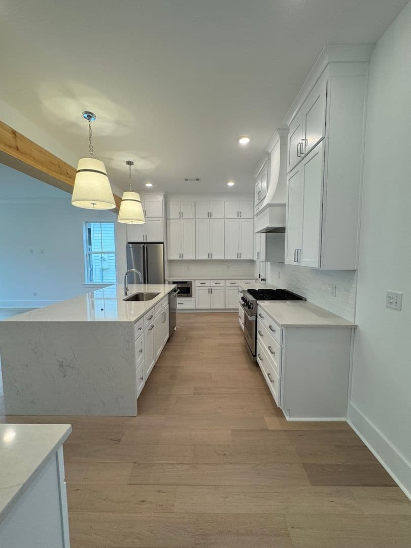 Oxford House: 806 Lilla Lane