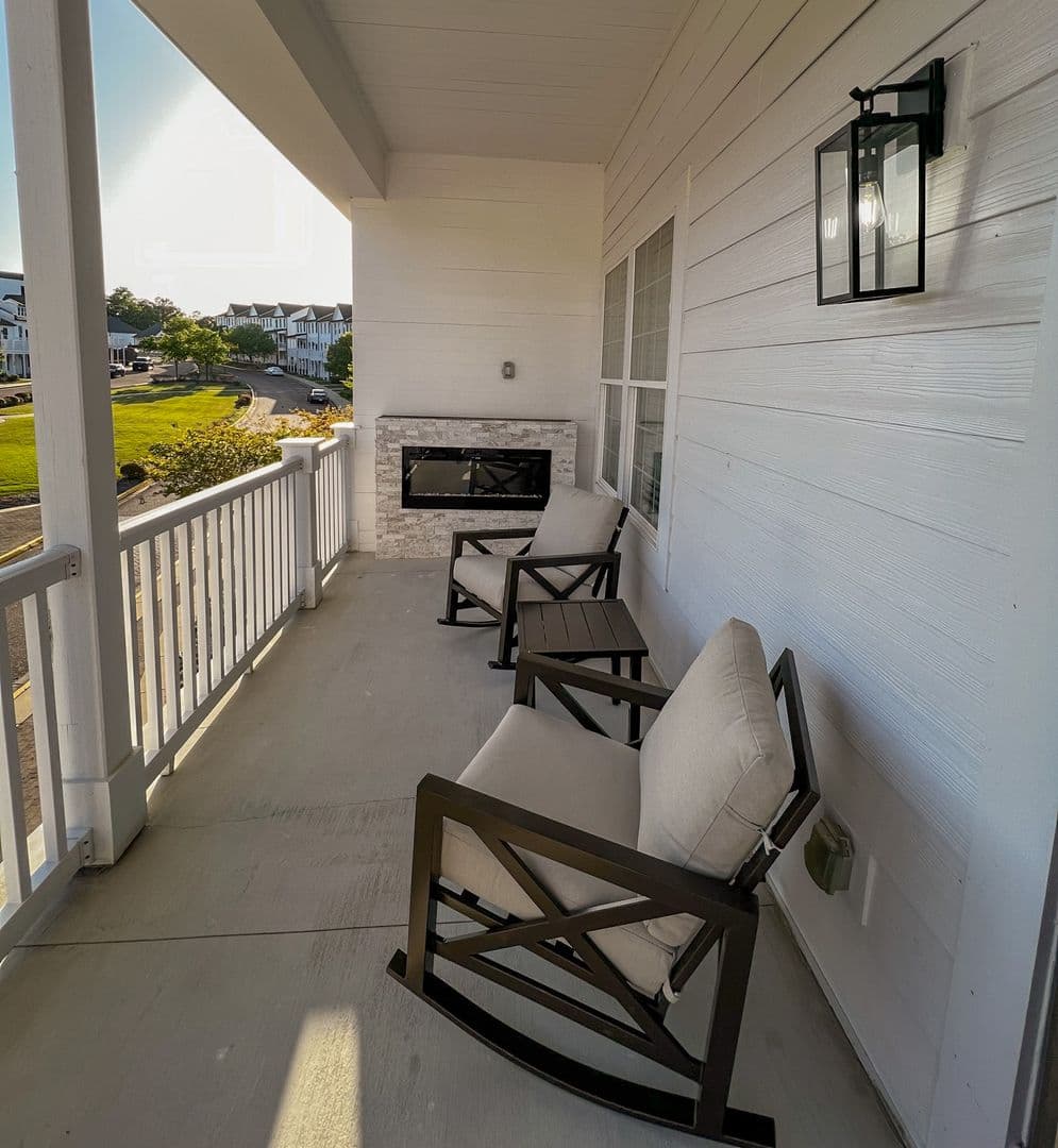 Oxford House: 206 Towncenter Drive Unit 22