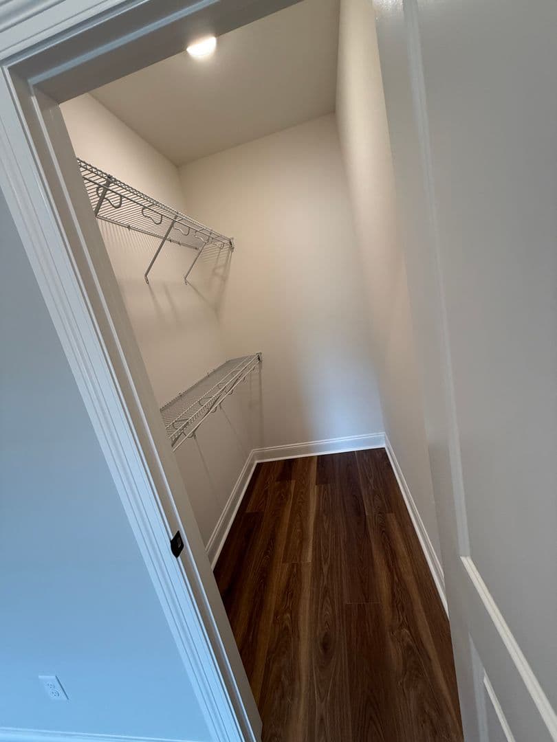 Oxford House: 3543 Fenwick Way